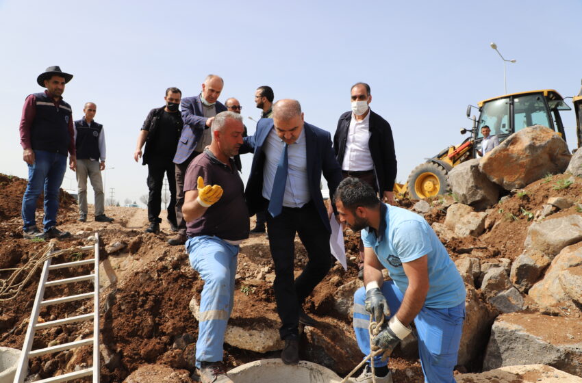 DİSKİ, Sultan Sasa Bulvarı ve Talaytepe’de kanalizasyon hatlarında temizlik çalışması yürüttü