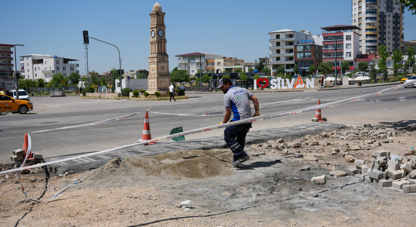 DİSKİ, Silvan’da sel riskli noktalardaki hatları yeniliyor