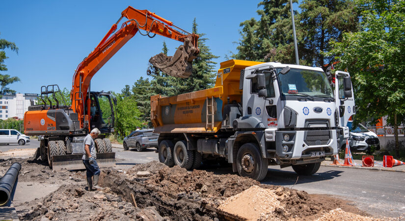 DİSKİ, 27 noktada çöken kanalizasyon hatlarını yeniledi
